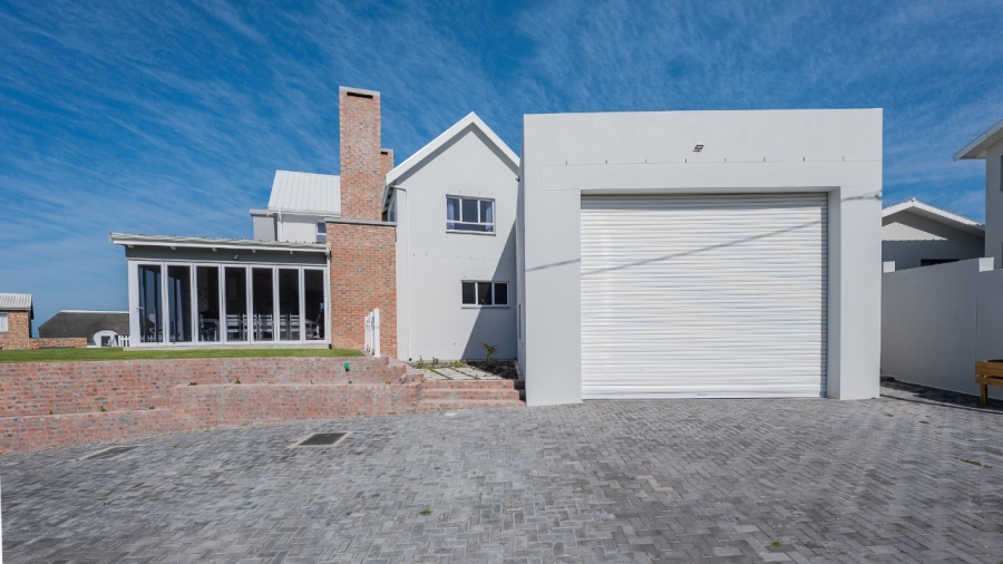 4 Bedroom Property for Sale in Agulhas Western Cape